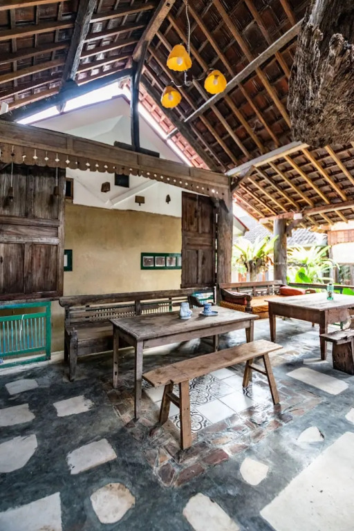 TwoSpaces Living at Wave And Chill House, Canggu