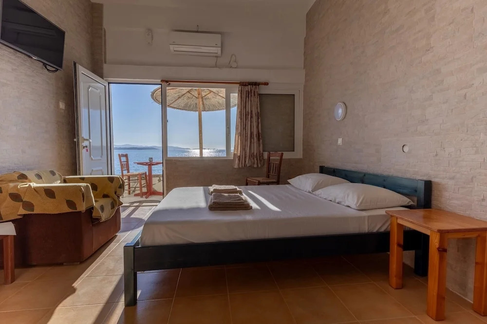 Petalides Apartments