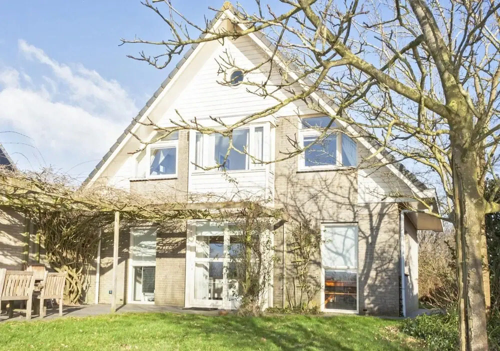 Holiday Home in Terherne Near Scenic Friesland