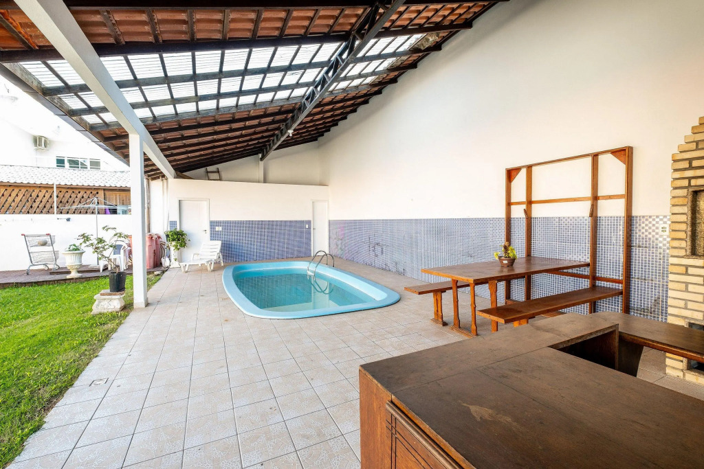 Casa Com Piscina, 3 Suítes E 500m Da Praia Stm188