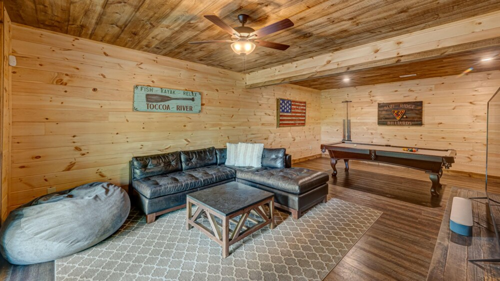 Sasquatch Chalet by Escape to Blue Ridge