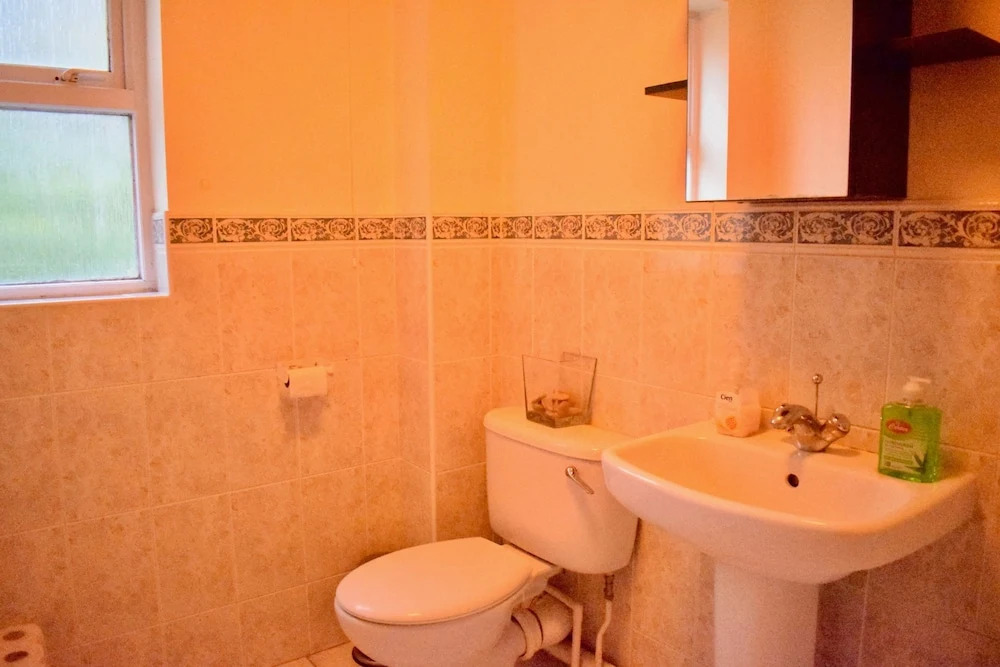 Spacious 2 Bedroom Flat in Bethnal Green