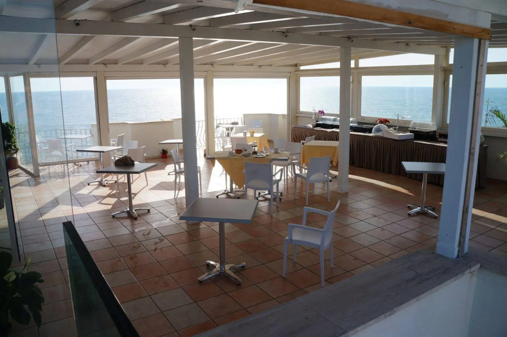 Hotel LApprodo