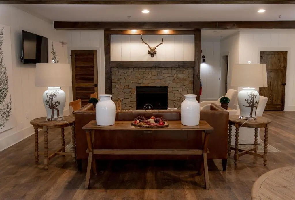 The Blowing Rock Manor