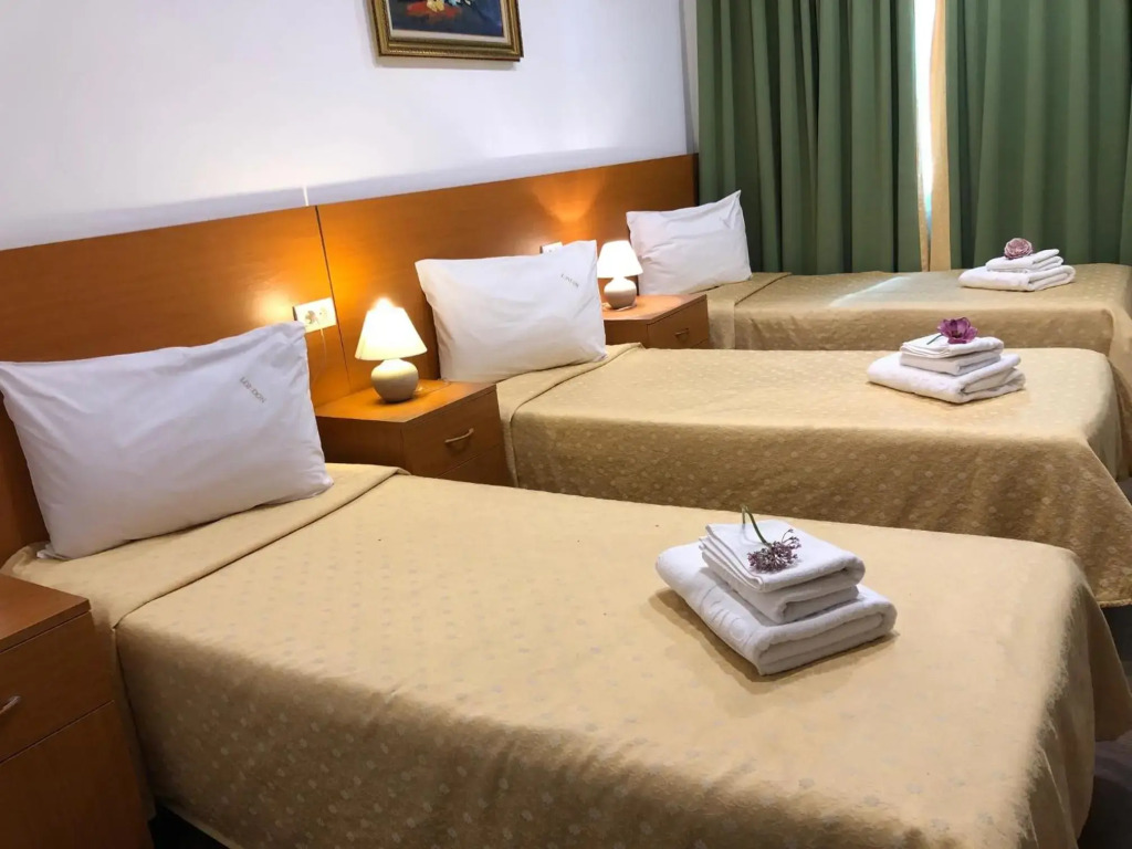 London Hotel