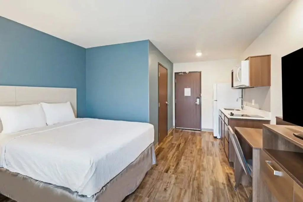 WoodSpring Suites Davenport Quad Cities