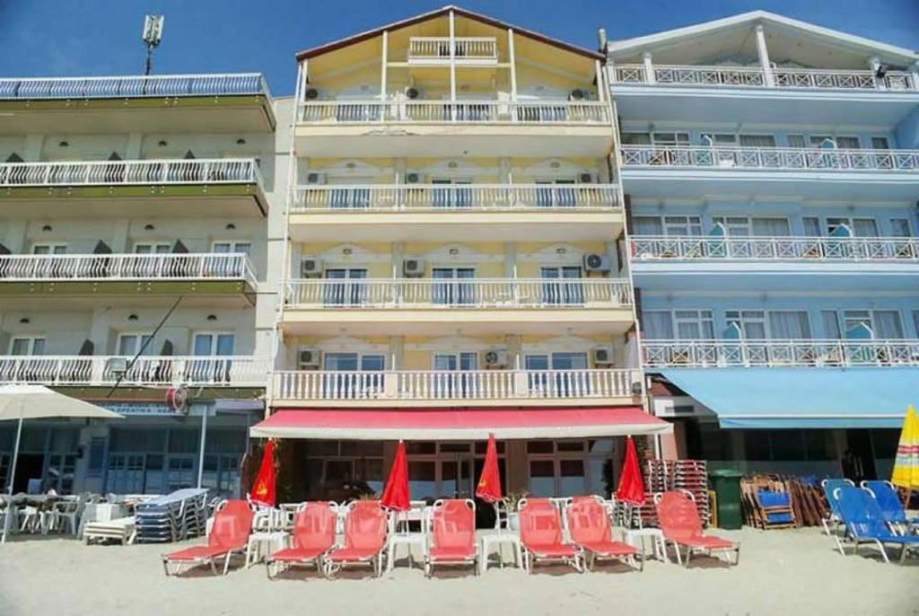 Hotel Themis