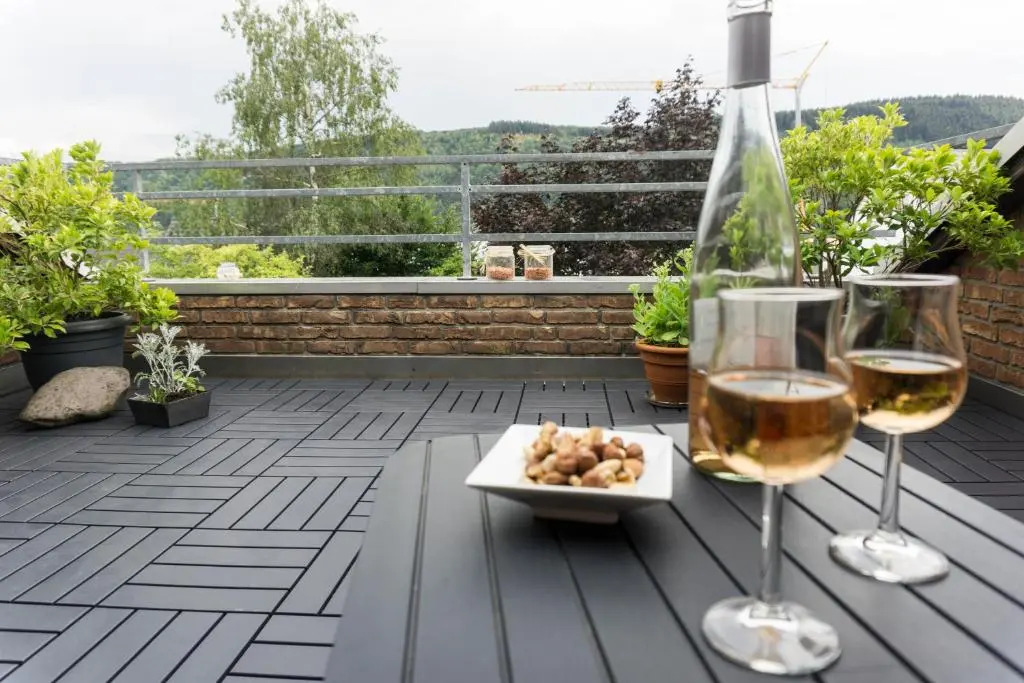 Moderne 70 qm Wohnung mit großer Dachterrasse