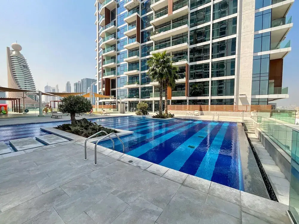HiGuests - Park Gate Residence Tower C