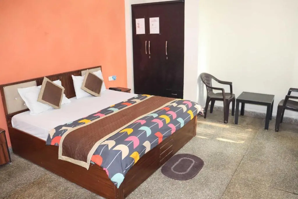 OYO Hotel Dahleez