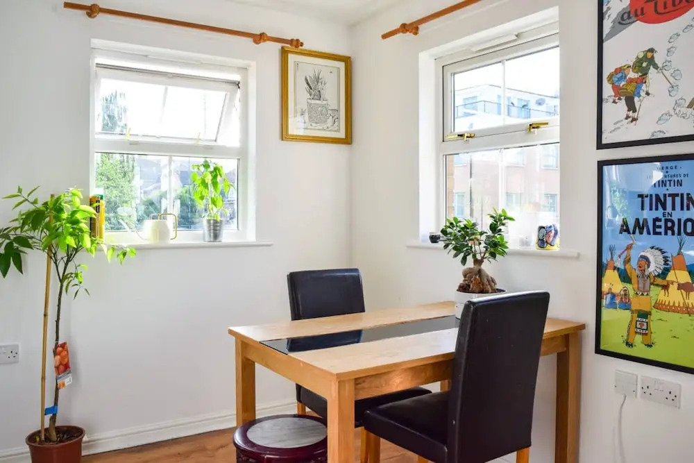 Hip 2 Bedroom Flat Near Peckham High Street