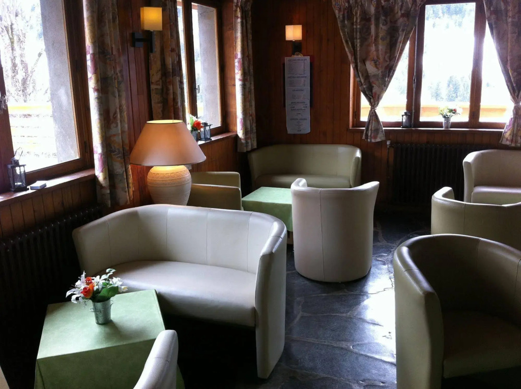 Hôtel Eliova Le Génépi