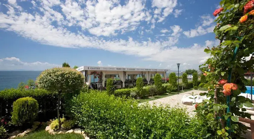 Mars Apartments in Tryavna Beach Complex