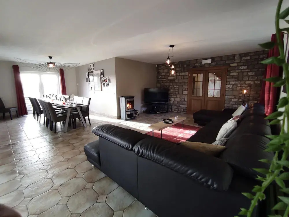 Luxurious Villa with Pool in the Ardennes