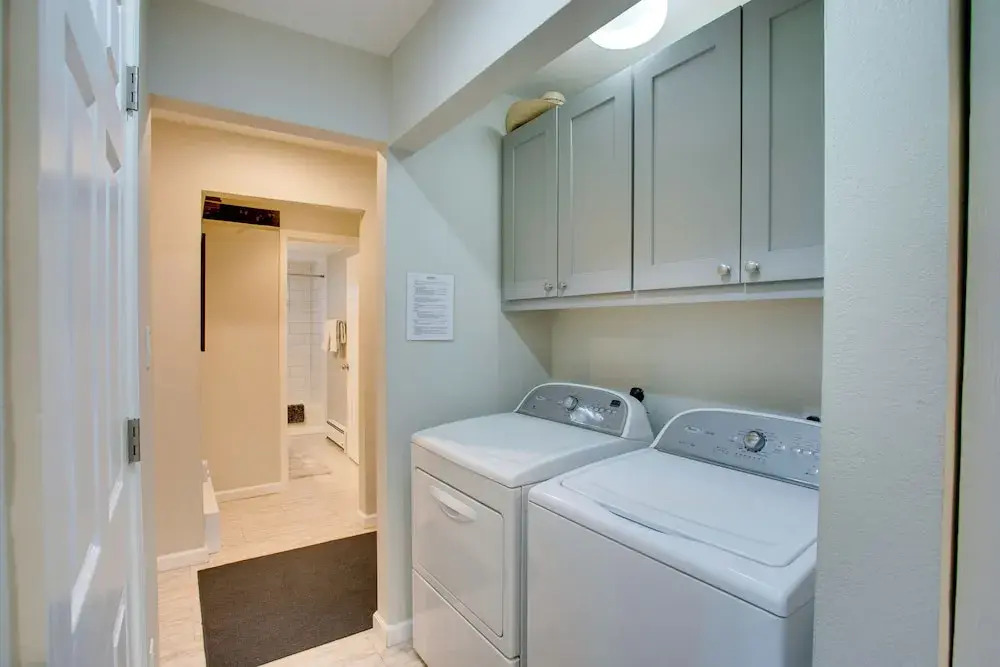 Renovated Avon Condo 5 Mins to Beaver Creek Resort