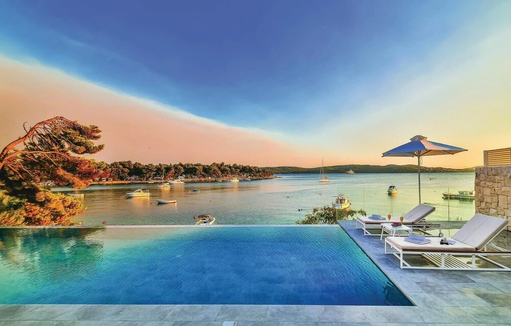 Luxurious Home In Trogir With Sauna