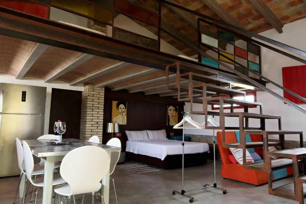 Masia Botargo. 9 hab, 8 baños, piscina, porche