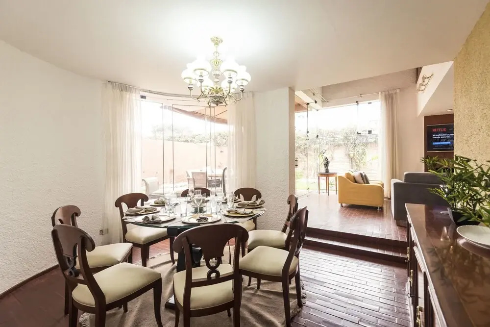 Lima Fabulous  House 5br sleep8 Next Mall