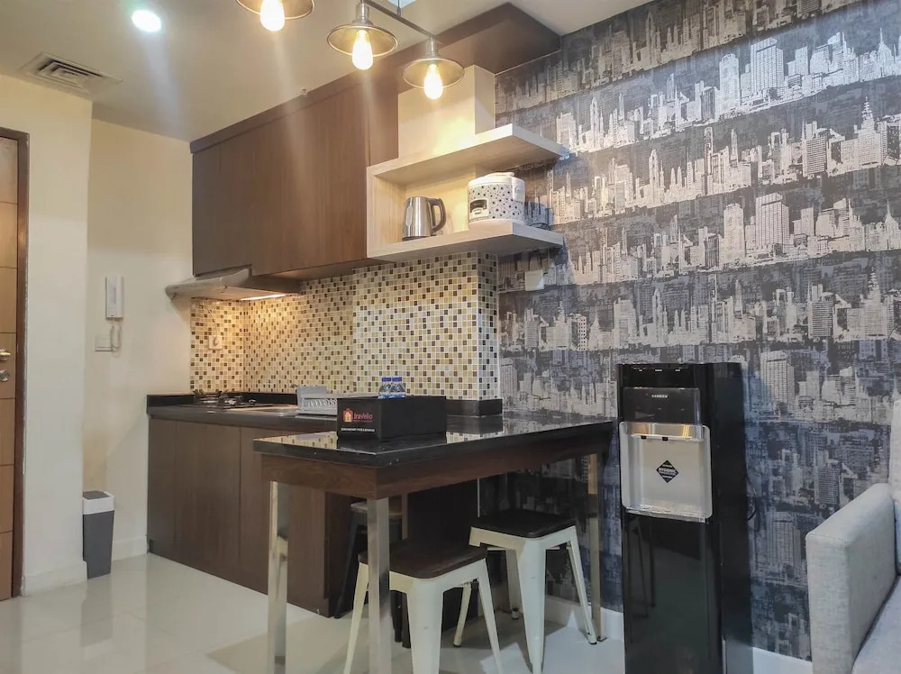 Compact Chic 2Br At Vida View Makassar Apartment