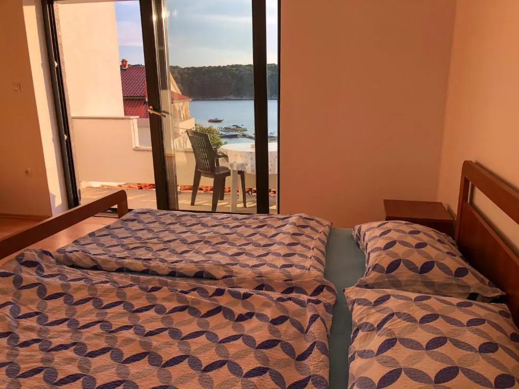 Apartments Palit