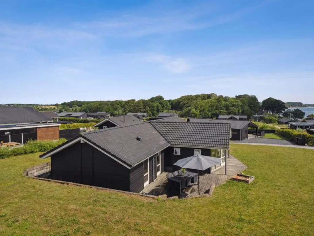 "Geeske" - 150m from the sea in SE Jutland