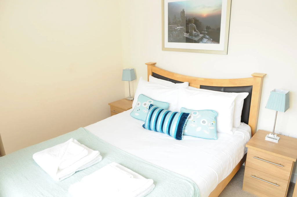 Your Stay Bristol Cotham Lawn