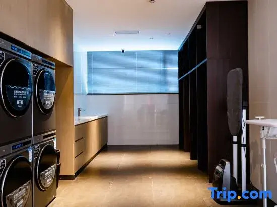 Wyndham Grand Plaza Royale Sanjiang Yibin