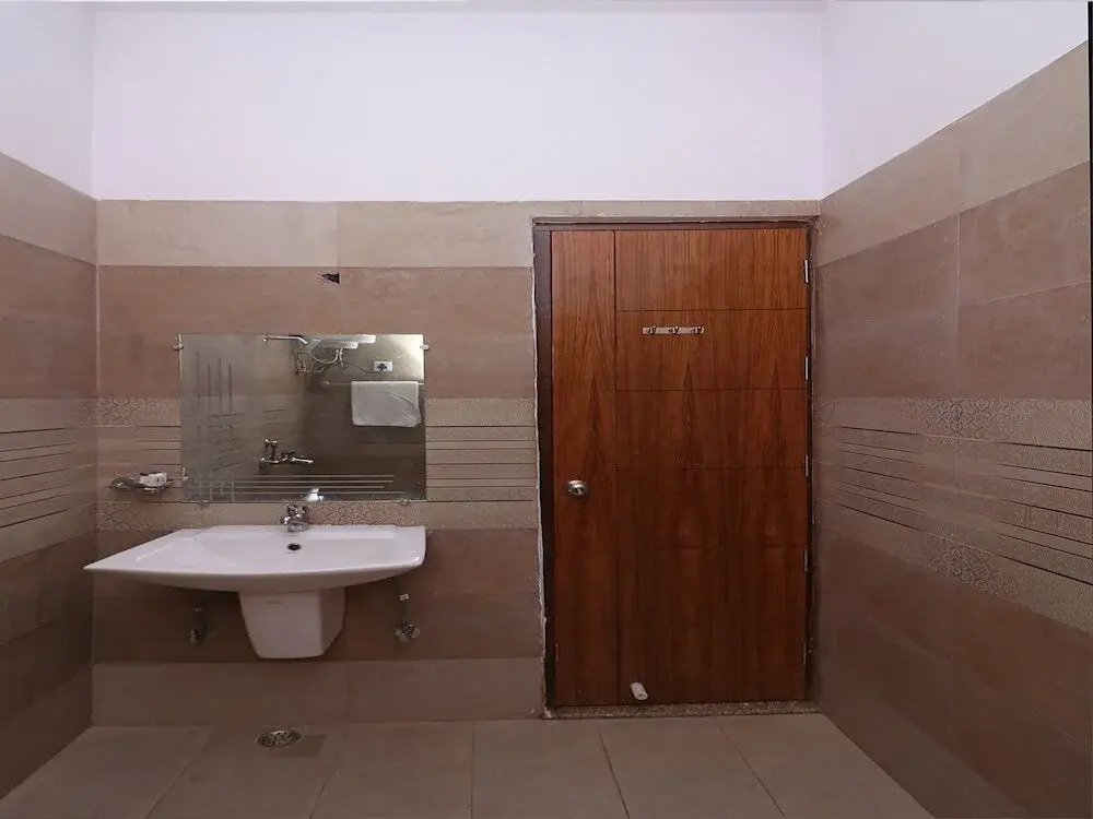 Hotel Raj palace