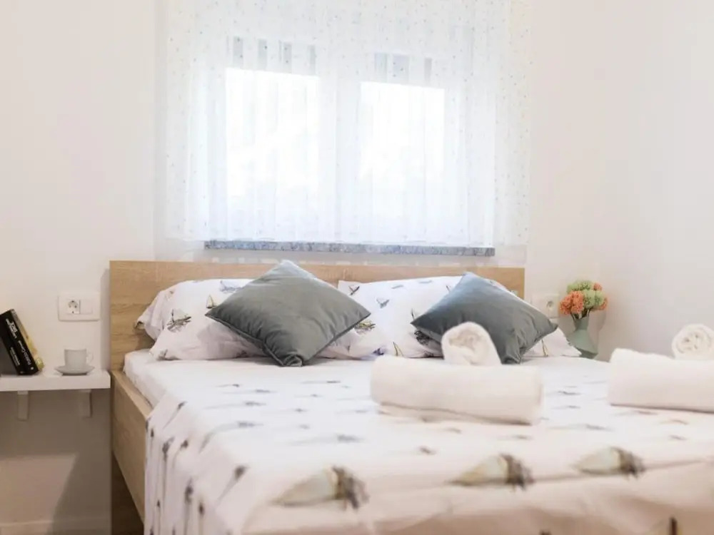 Mihael Holiday House