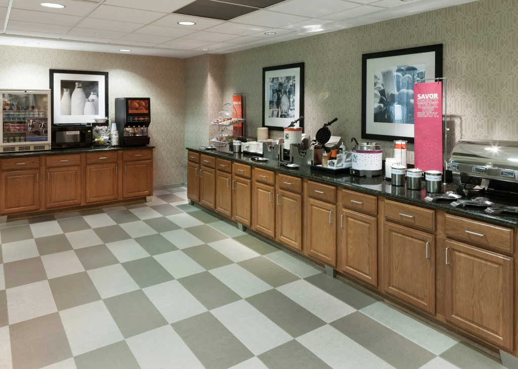 Hampton Inn & Suites Davenport