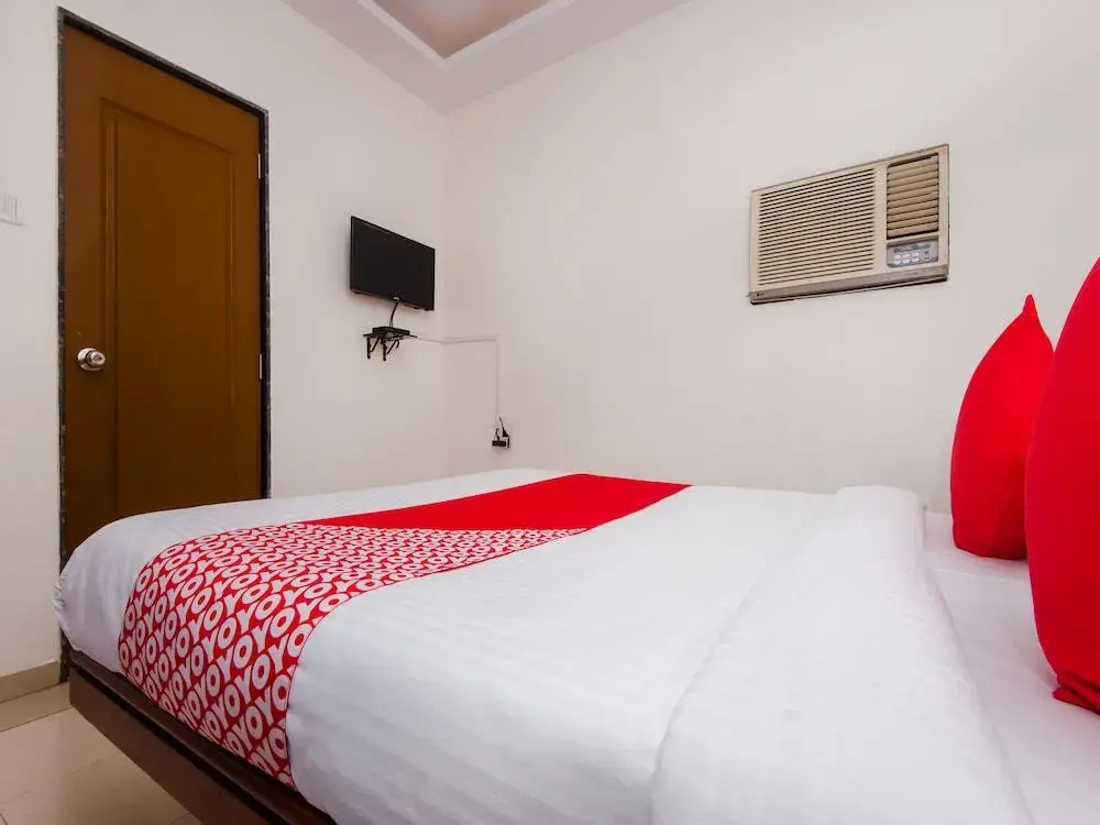 Nest Inn By OYO Rooms