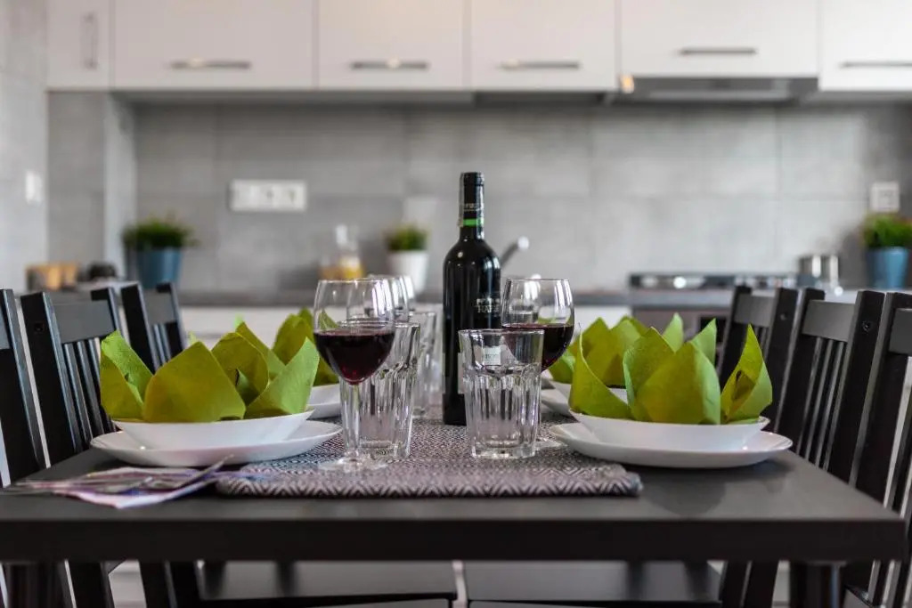 Apartaments Solec 79 by Renters