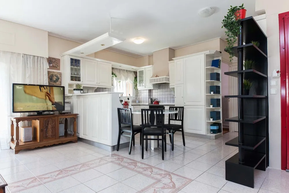 Classical Beauty 3Bd Apt in Nea Filothei