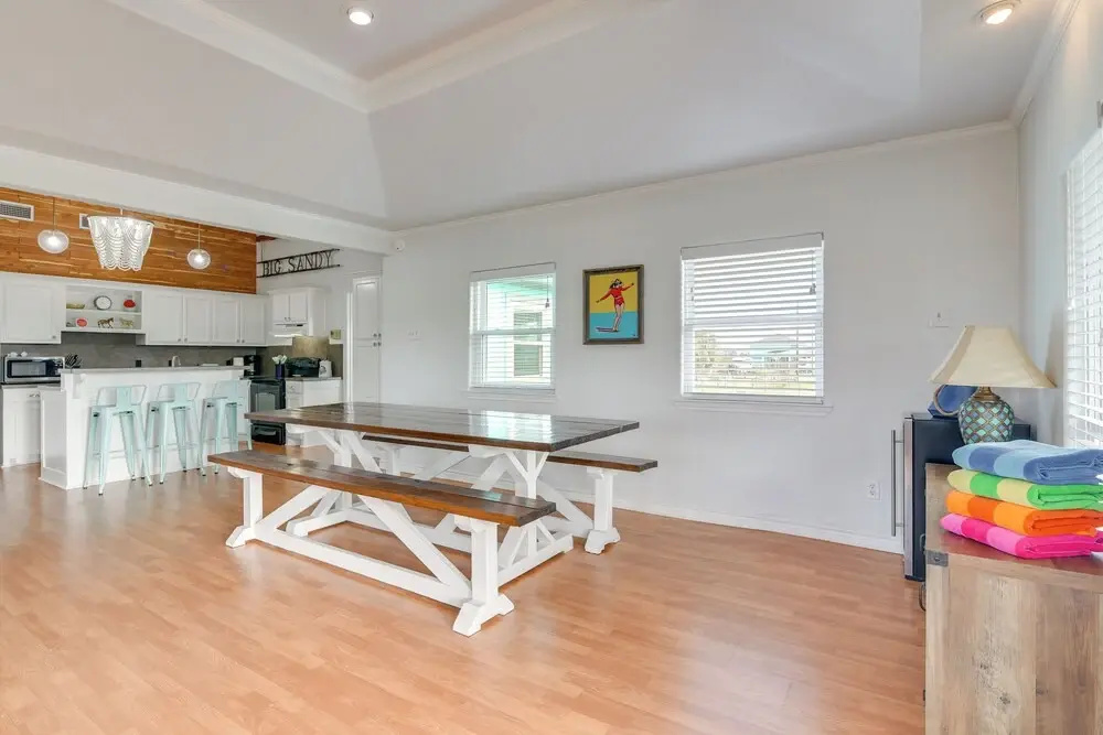 Steps to Sea! Crystal Beach Home w/ Furnished Deck