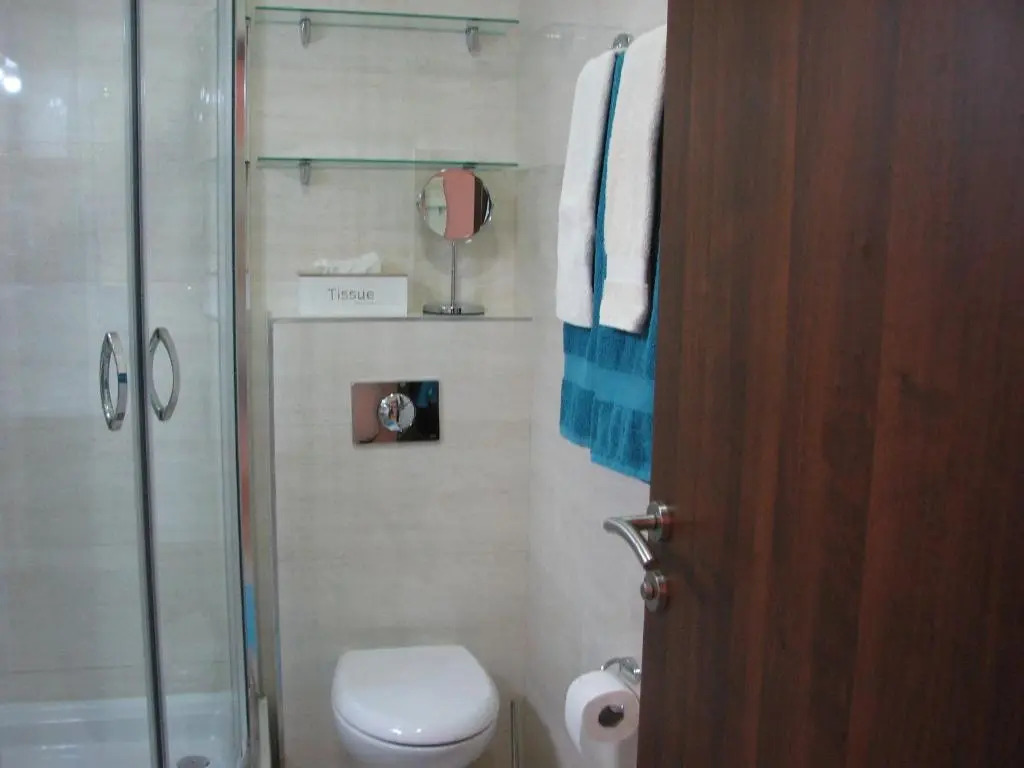 Apartment B&S