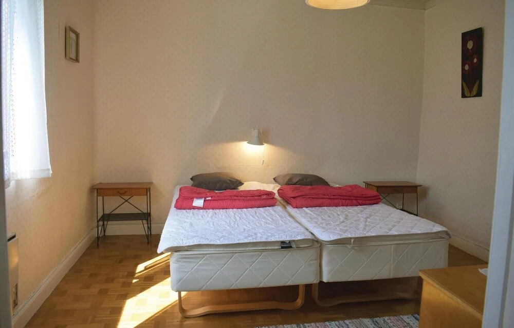 2 Bedroom Awesome Home In Löttorp