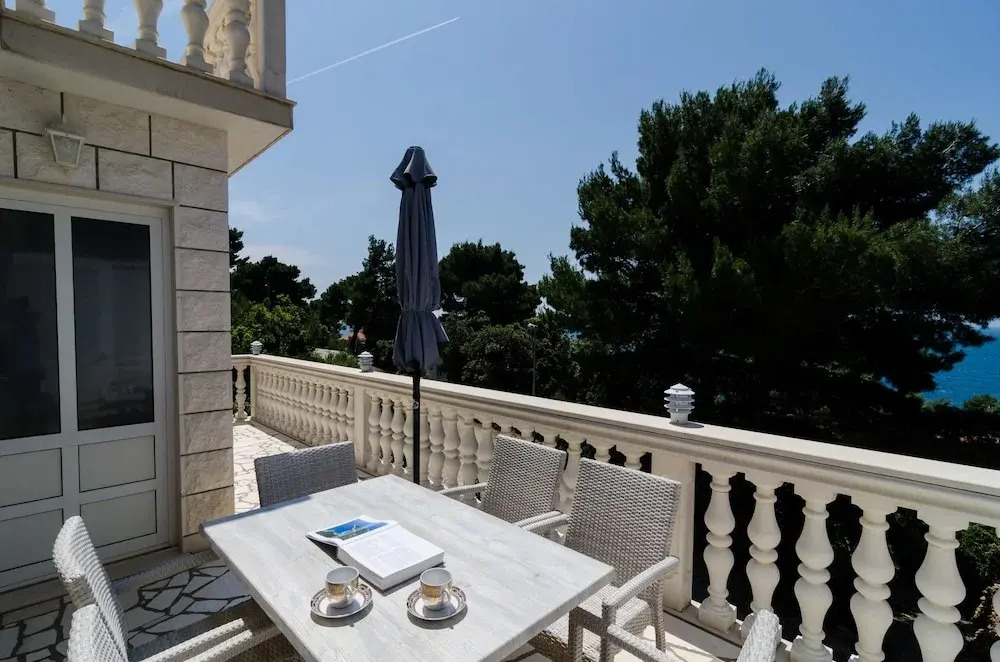 Apartments Villa Dingač
