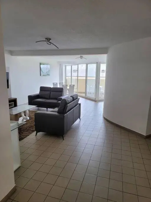 Hello Guyane (7), Grand Appartement Prestigieux F3