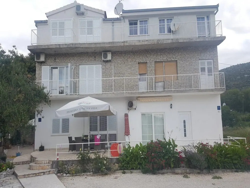 Apartments Semafor