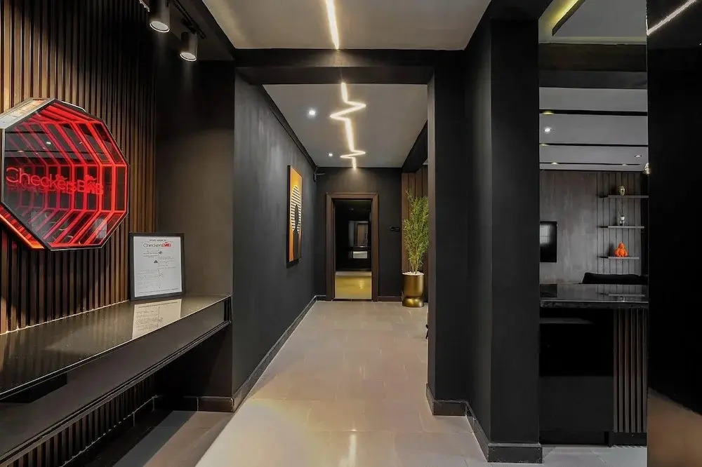 Oputa Jay Apartment