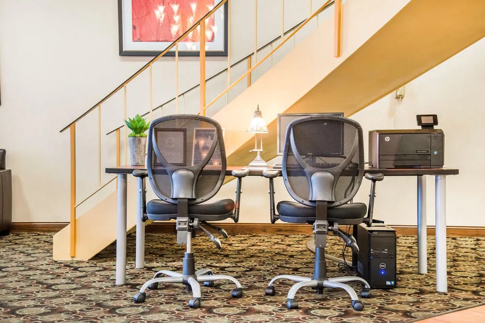 Holiday Inn Eau Claire-Campus Area/I-94