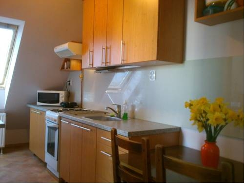 Róna Apartman