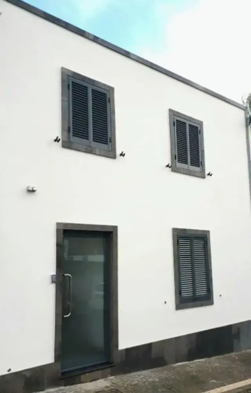Remarkable 2-bed House in Ponta Delgada
