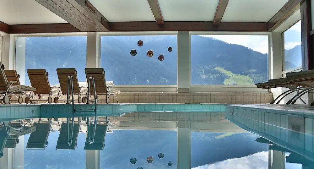Panoramahotel Fliesserhof