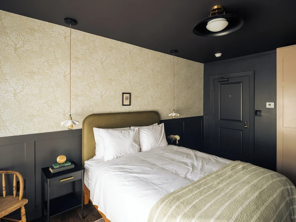 The Madison Hotel