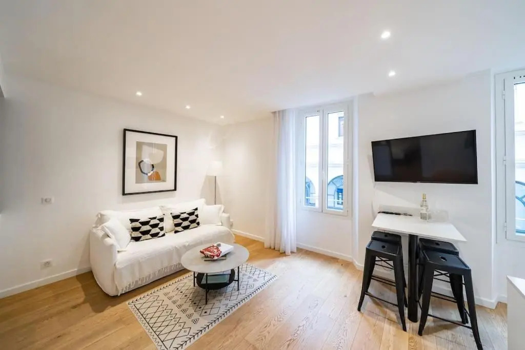 Luxury Apartment 100 m to Palais des Festivals