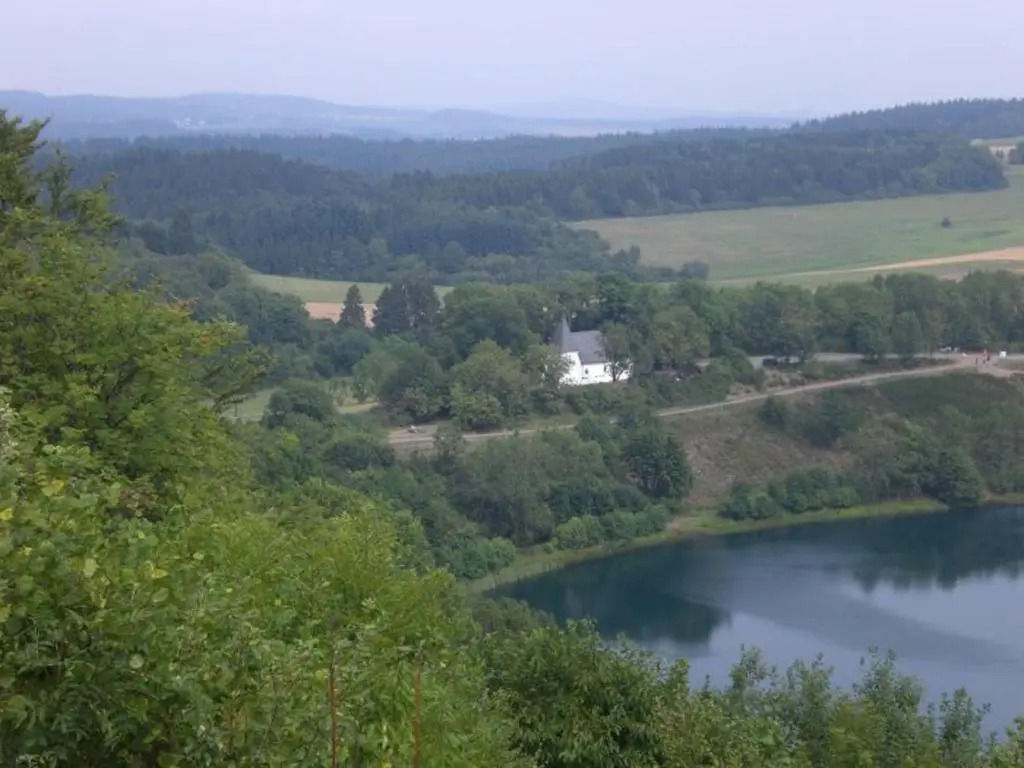 Bauernhof & Ferienwohnung An der Lay