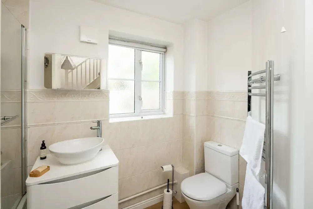 Loughton Hideaway: Cozy 1Bd Near Tube & Nature
