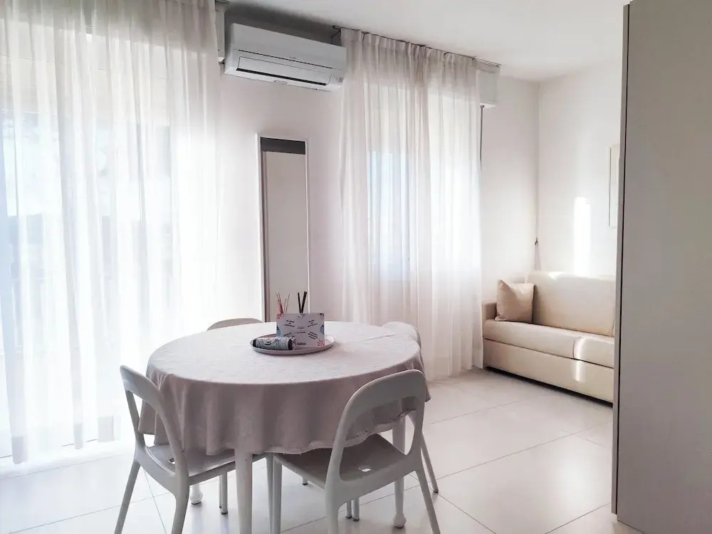 Studio Apartment Near Piazza Nember