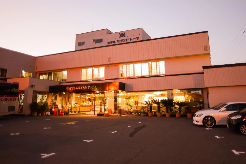 Hotel Grand Toya